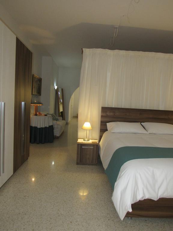 Central Studio Apartment Santa Vennera Bagian luar foto