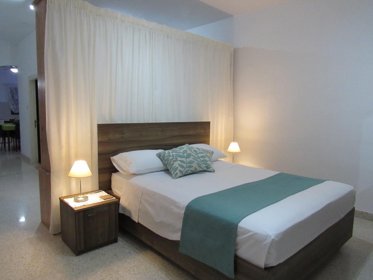 Central Studio Apartment Santa Vennera Bagian luar foto